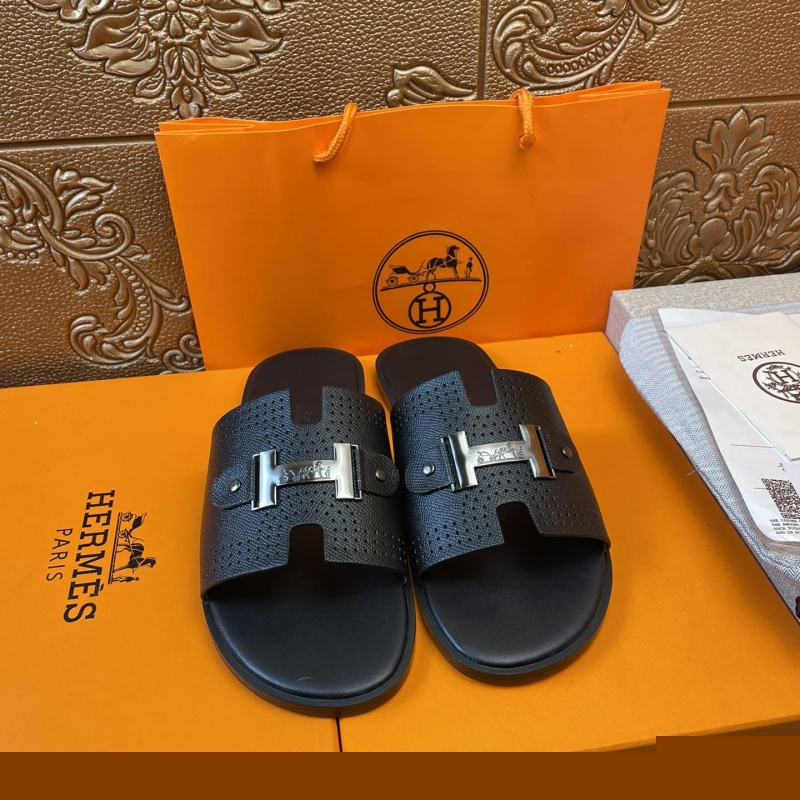 H**mes slippers